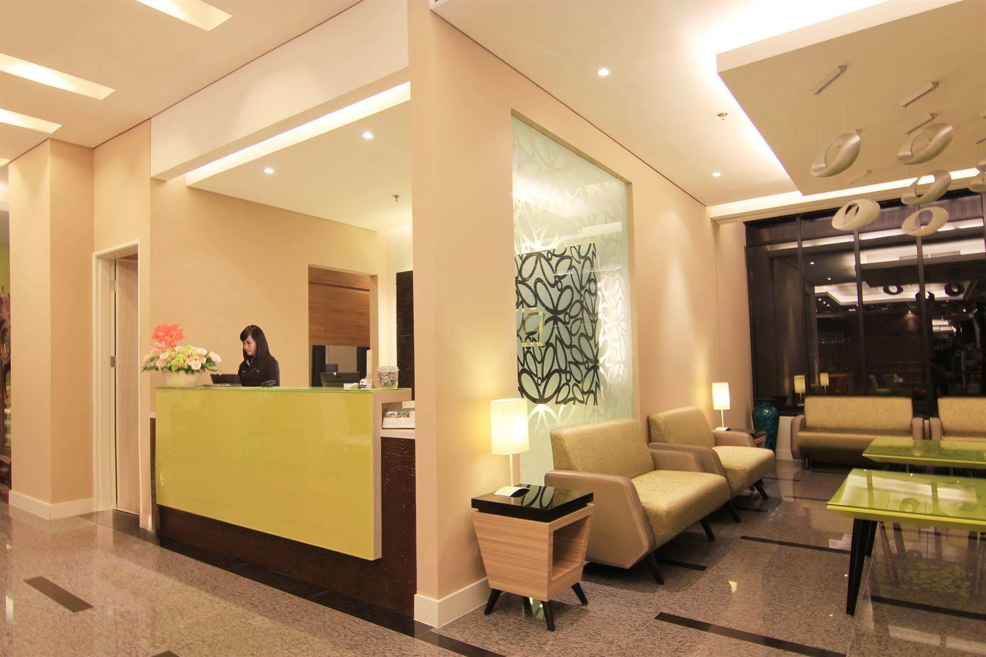 Royal City Hotel Dżakarta Zewnętrze zdjęcie