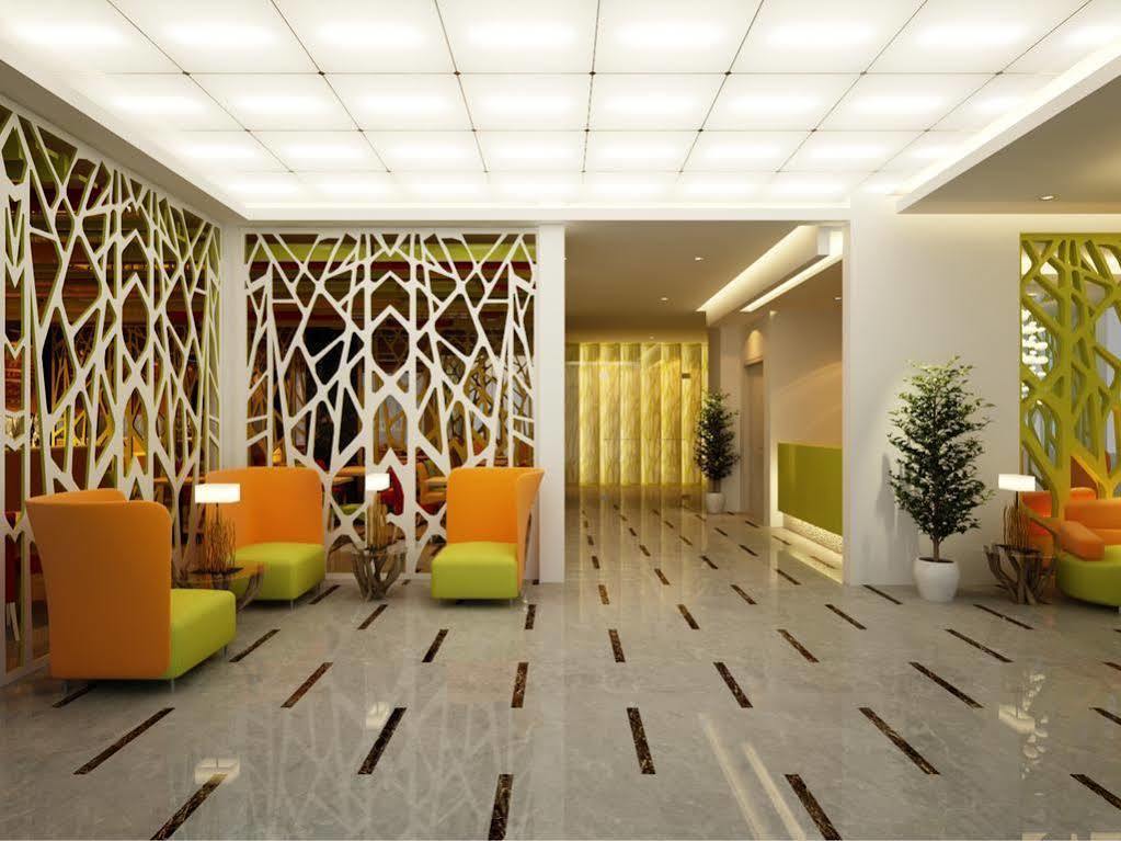 Royal City Hotel Dżakarta Zewnętrze zdjęcie