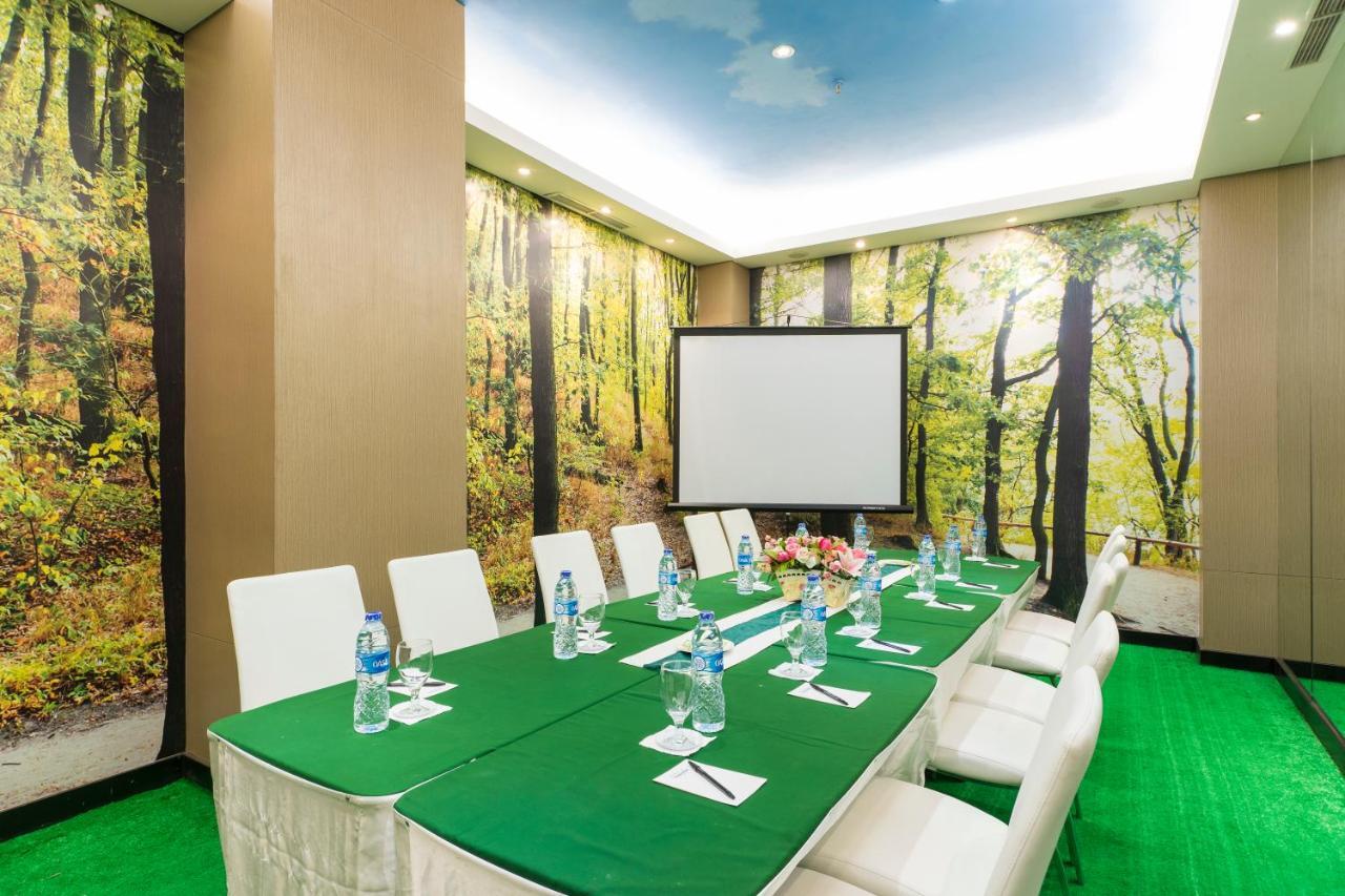 Royal City Hotel Dżakarta Zewnętrze zdjęcie